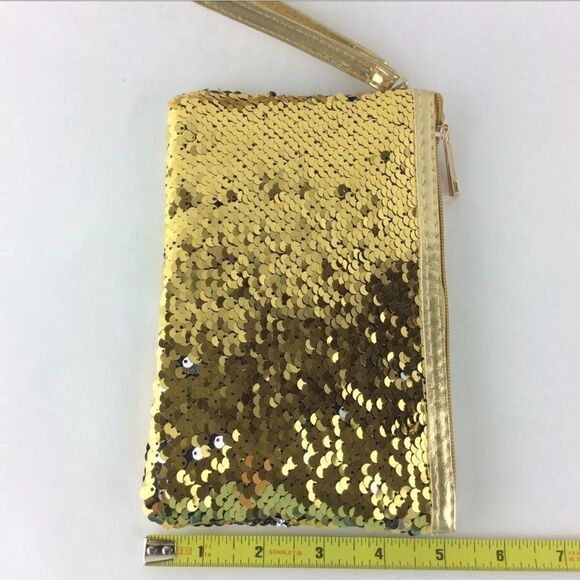 Women's Gold Wristlet Flip Sequin Coin Purse Cosmetic Bag NWT - Picture 7 of 9